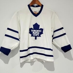 Vintage TORONTO MAPLE LEAFS CCM Retro Jersey from 1980s youth XL (1 owner)
